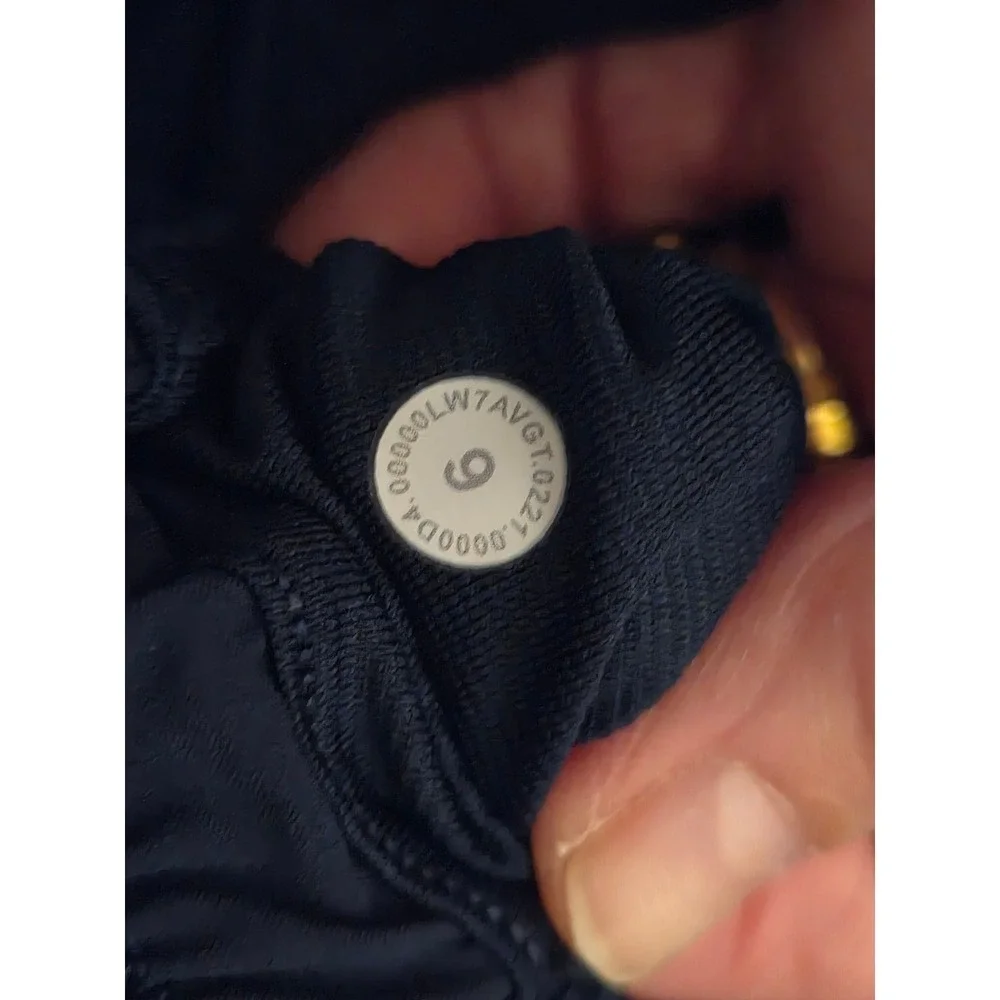 Lululemon Hotty Hot High-Rise Lined Short 4 Navy Blue Womens Size 6 Tall LW7AVGT